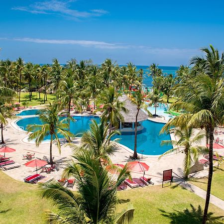 Prideinn Paradise Beach Resort & Spa مومباسا المظهر الخارجي الصورة The pool at the Royal Palm Beach Resort & Spa