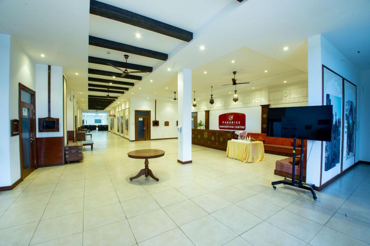 Prideinn Paradise Beach Resort & Spa مومباسا المظهر الخارجي الصورة The lobby of the hotel