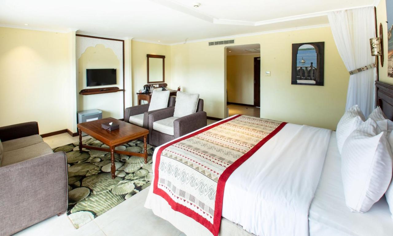 Prideinn Paradise Beach Resort & Spa مومباسا المظهر الخارجي الصورة A room at the Taj Bengal